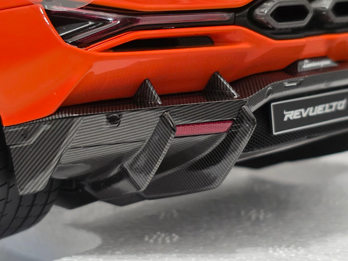1:18 LCD Models - 2023 Lamborghini Revuelto Hybrid Orange LCD18026-OR
