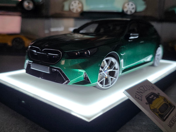 1 of 1  Minichamps BMW M5 Touring 2024 Green Metallic - HRE Wheels Silver - 110023902