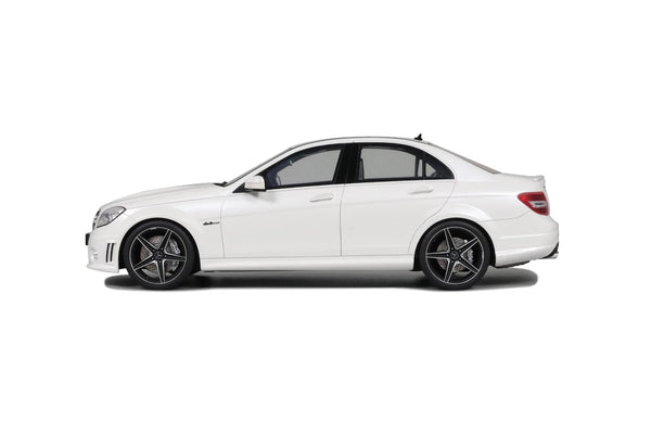 Mercedes-Benz C63 AMG 2007 Diamond White
