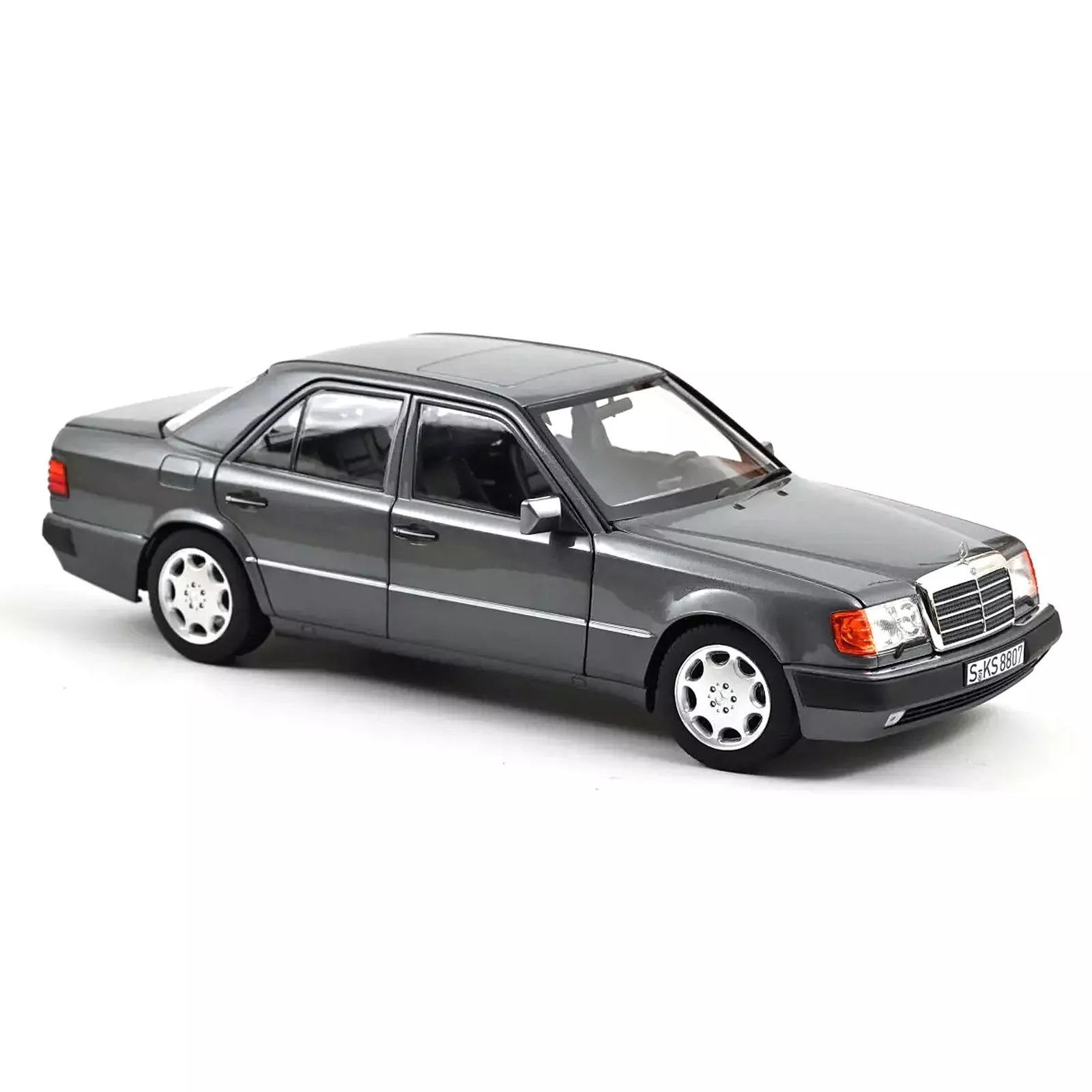 Mercedes-Benz 500E W124 1990 5.0 V8 Pearl Grey Metallic