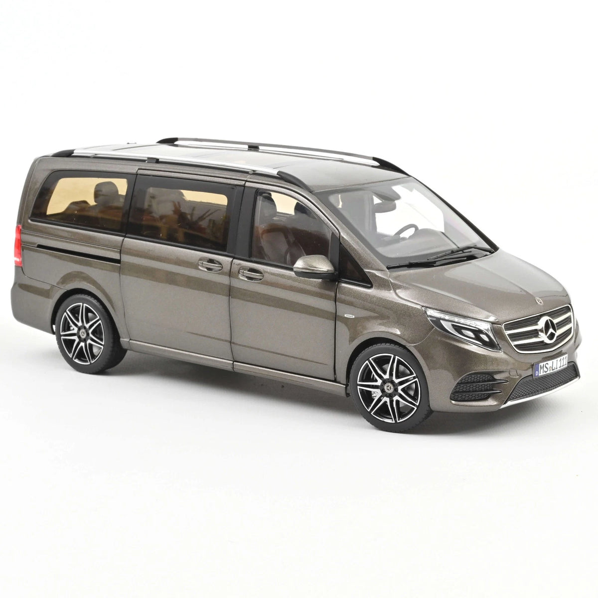 Mercedes V-Klasse AMG-Line 2018 Indium Grey