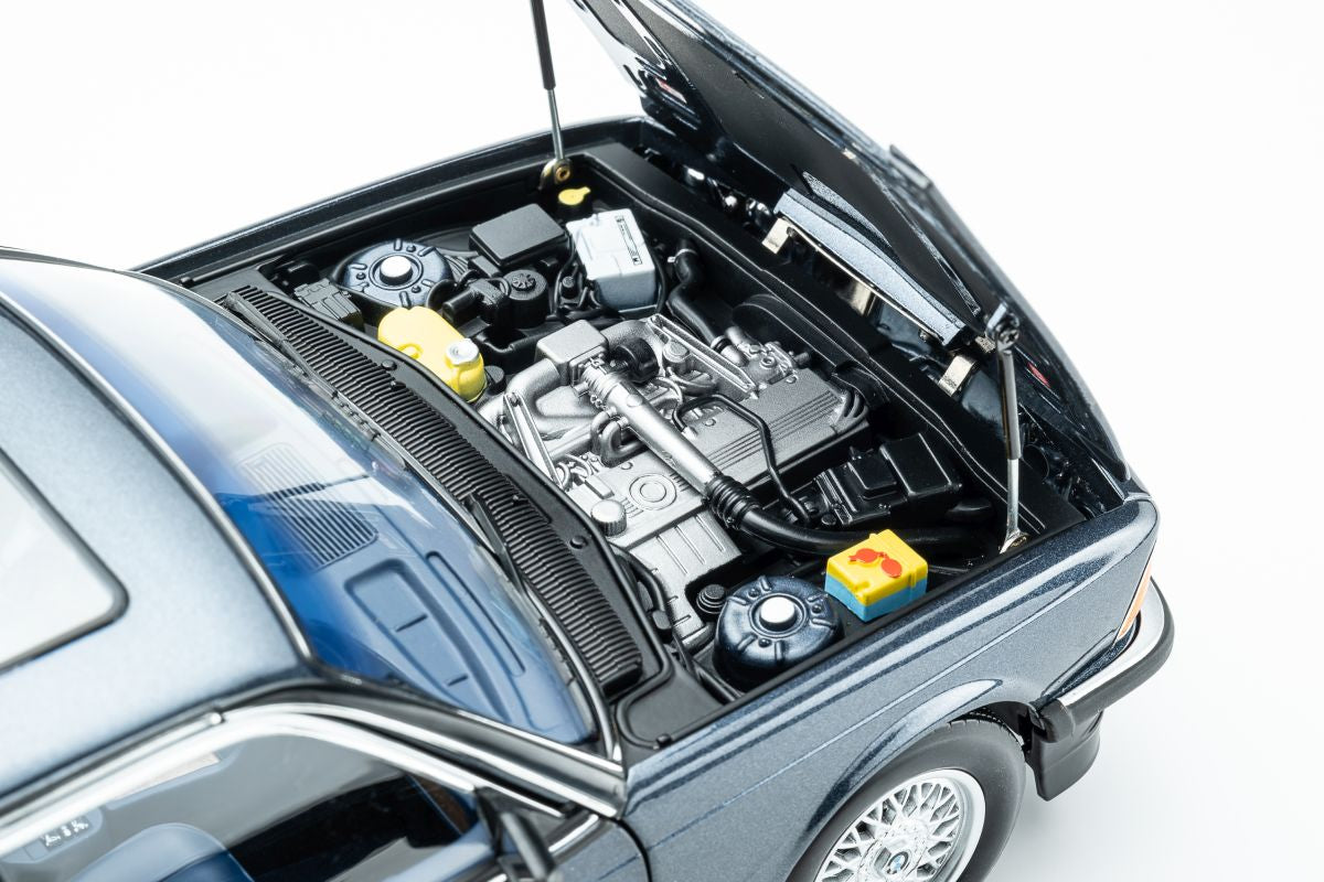 BMW 745i E23 (1984) - 18023000 / 18023001 / 18023002