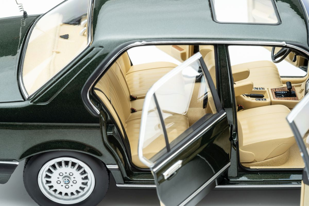 BMW 745i E23 (1984) - 18023000 / 18023001 / 18023002