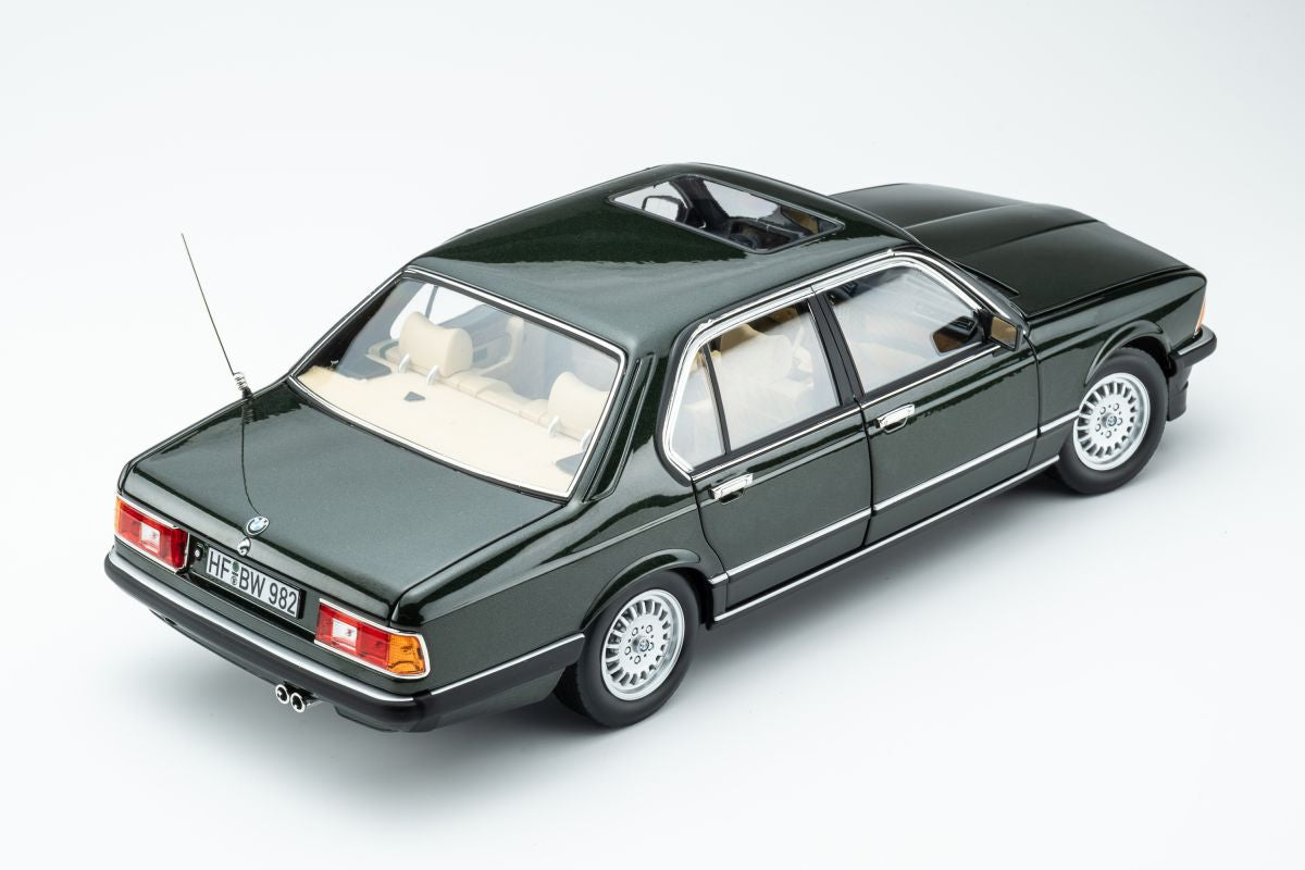BMW 745i E23 (1984) - 18023000 / 18023001 / 18023002