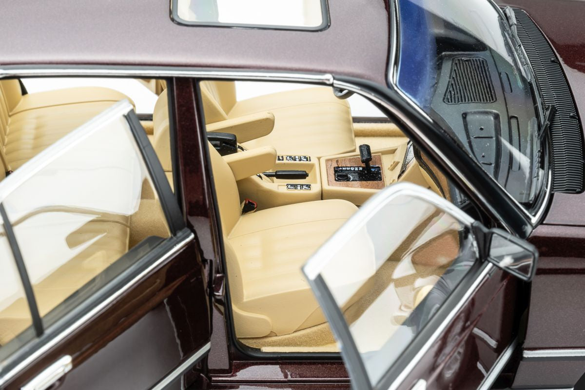 BMW 745i E23 (1984) - 18023000 / 18023001 / 18023002