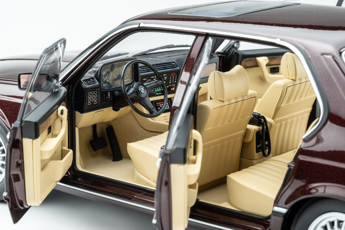BMW 745i E23 (1984) - 18023000 / 18023001 / 18023002