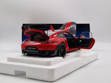 Lade das Bild in den Galerie-Viewer, Porsche 911 (991.2) GT2 RS Weissach Package Guards Red
