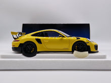 Lade das Bild in den Galerie-Viewer, Porsche 911 (991.2) GT2 RS Weissach Package Racing Yellow
