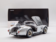 Afbeelding in Gallery-weergave laden, Shelby Cobra 427 S/C Silver/White
