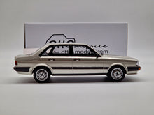 Lade das Bild in den Galerie-Viewer, Audi 80 (B2) Quattro Zermatt Silver LY7Y
