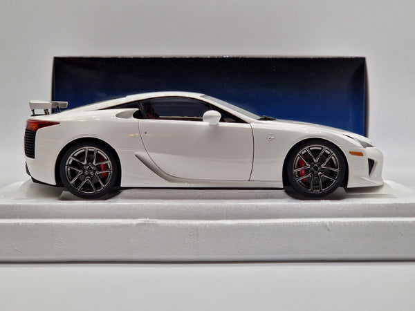 Lexus LFA 2010 Whitest White - 78850