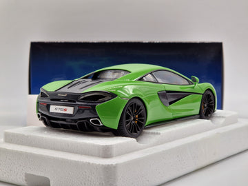 McLaren 570S Mantis Green