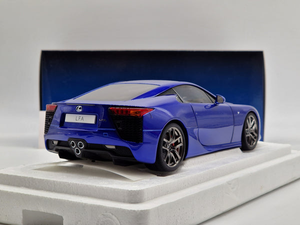 Lexus LFA 2010 Pearl Blue