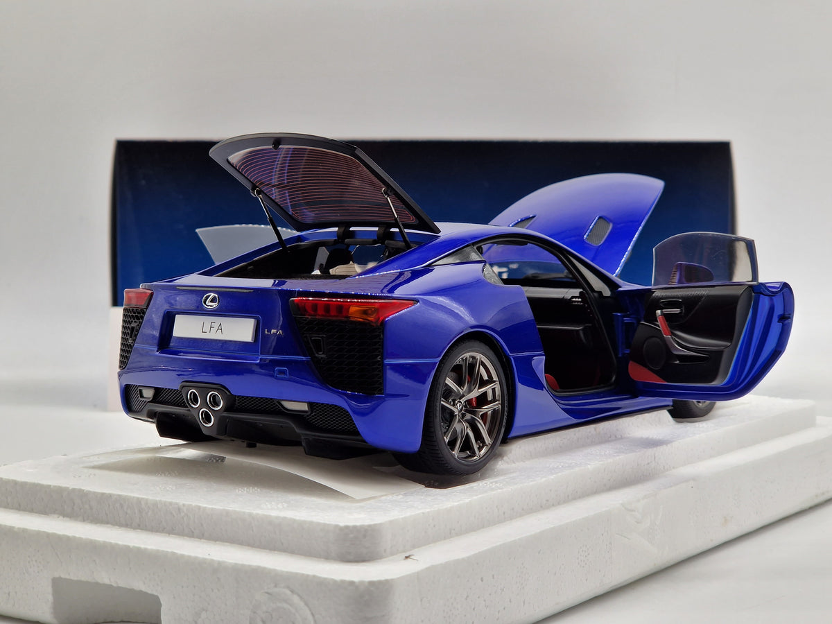 Lexus LFA 2010 Pearl Blue