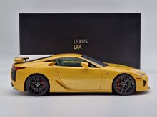 Carregar imagem no visualizador da galeria, Lexus LFA Pearl Yellow Black Interior
