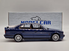 Lade das Bild in den Galerie-Viewer, BMW Alpina B10 4,6 1994 Metallic Dunkelblau

