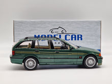 Lade das Bild in den Galerie-Viewer, BMW Alpina B3 3.2 Touring 1995 Metallic Grün
