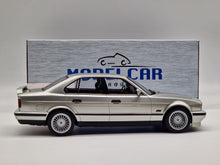 Lade das Bild in den Galerie-Viewer, BMW Alpina B10 4,6 1994 Silber
