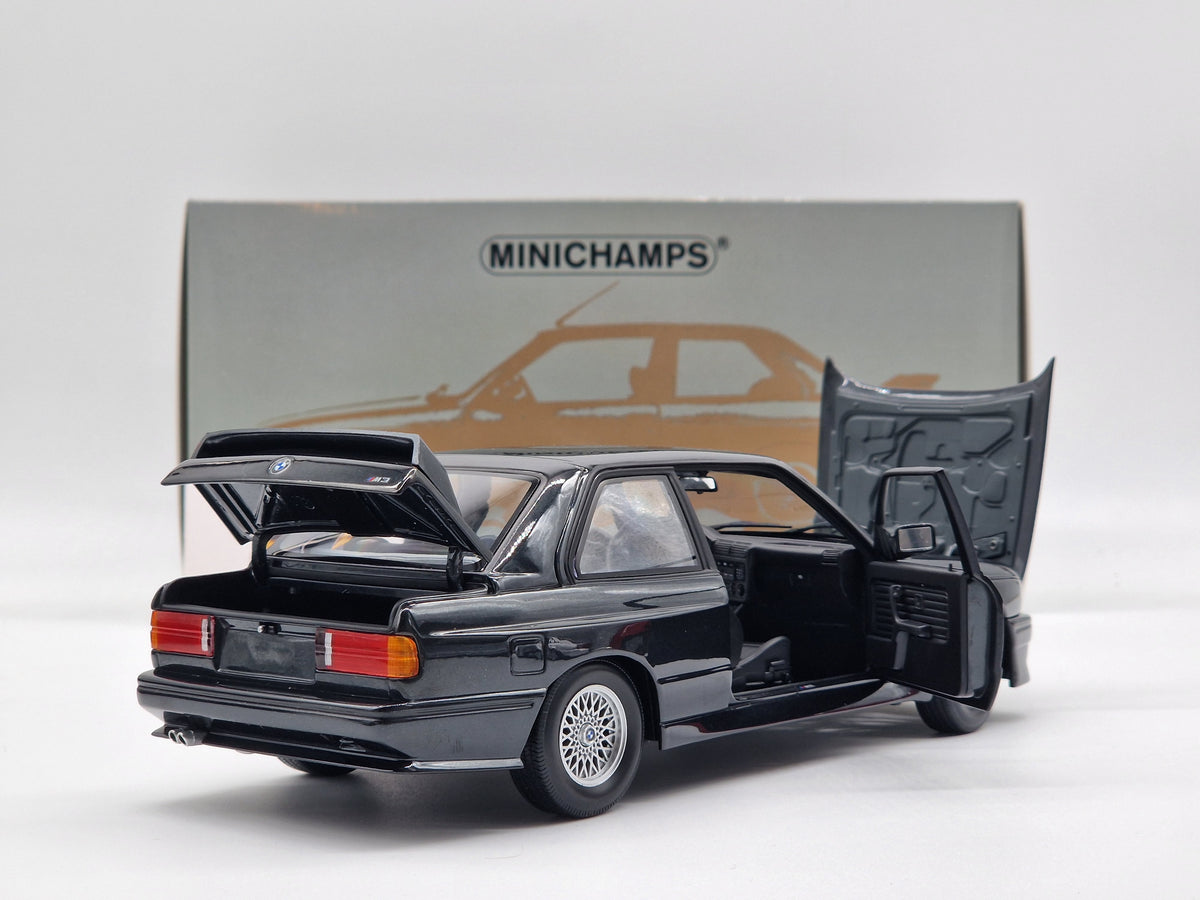 BMW M3 (E30) 1987 Black Metallic