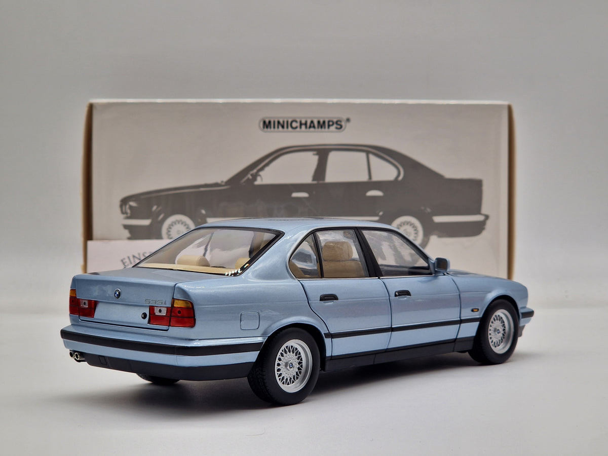 BMW 535i (E34) 1988 Light Blue Metallic