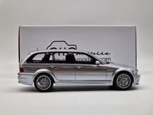 Lade das Bild in den Galerie-Viewer, BMW E46 Touring M3 Concept Chrome Shadow Metallic
