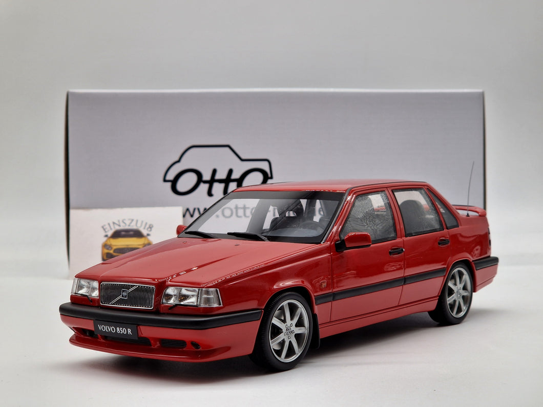 Volvo 850 R Sedan Red 609-11