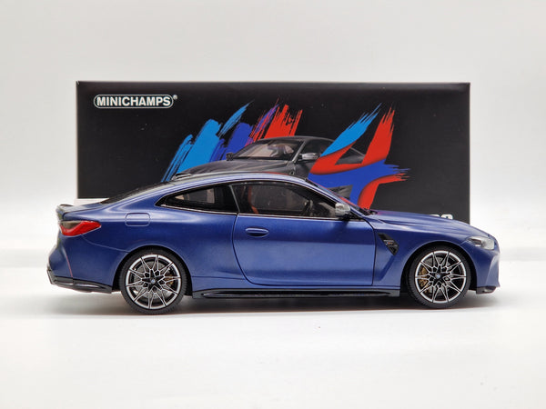 BMW M4 Coupé G82 Blue (All Open)