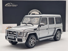 Lade das Bild in den Galerie-Viewer, Mercedes-Benz AMG G63 2015 (W463) Iridium Silber
