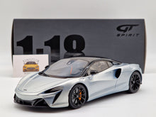 Carregar imagem no visualizador da galeria, McLaren Artura Silver 2021
