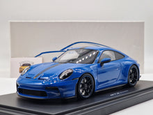 Lade das Bild in den Galerie-Viewer, Porsche 911 GT3 Touring (992) Shark Blue Collector&#39;s Edition
