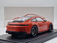 Lade das Bild in den Galerie-Viewer, Porsche 911 GT3 Touring (992) Lava Orange Collector&#39;s Edition
