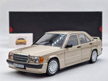 Carregar imagem no visualizador da galeria, Mercedes-Benz 190 E 2.3-16 W201 Rauchsilber (Dealer Edition)
