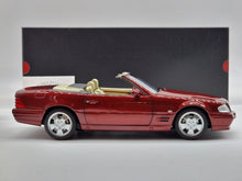 Lade das Bild in den Galerie-Viewer, Mercedes-Benz SL 500 R129 Bernsteinrot (Dealer Edition)
