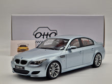 Lade das Bild in den Galerie-Viewer, BMW M5 E60 Phase II Silver 2008
