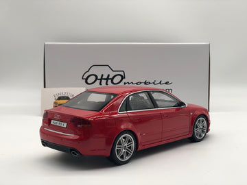 Audi RS4 (B7) 4.2 FSI