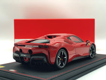 Carregar imagem no visualizador da galeria, Ferrari SF90 Spider Tetto Chiuso Rosso Corsa 322
