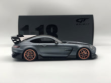 Carica l&#39;immagine nel visualizzatore di Gallery, Mercedes-AMG GT Black Series

