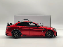 Lade das Bild in den Galerie-Viewer, Alfa Romeo Giulia GTAM
