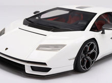 Carregar imagem no visualizador da galeria, Lamborghini Countach LPI 800-4 Bianco Siderale
