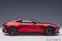 Carregar imagem no visualizador da galeria, Aston Martin Vantage 2019 Hyper Red
