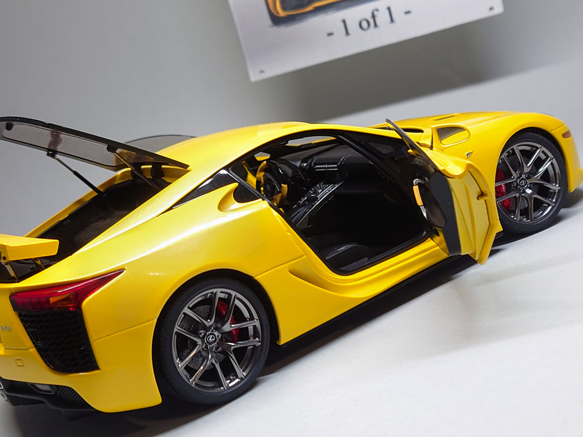 Lexus LFA 2010 Pearl Yellow (EINSZU18 - 1 of 1)