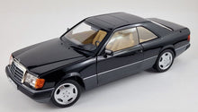 Lade das Bild in den Galerie-Viewer, Mercedes 300CE-24 Coupé C124 Black AMG 17&#39;&#39; Felgen (Poland-Exclusive)
