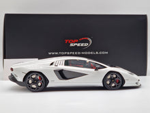Carregar imagem no visualizador da galeria, Lamborghini Countach LPI 800-4 Bianco Siderale
