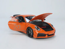 Carica l&#39;immagine nel visualizzatore di Gallery, Porsche 911 (992) Turbo S Coupe Sport Design 2021 Orange (All Open)
