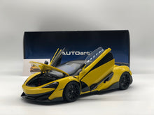 Lade das Bild in den Galerie-Viewer, McLaren 600LT Sicilian Yellow
