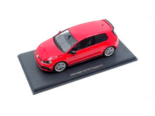 Carregar imagem no visualizador da galeria, Volkswagen Golf MK7 GTI Clubsport S Red
